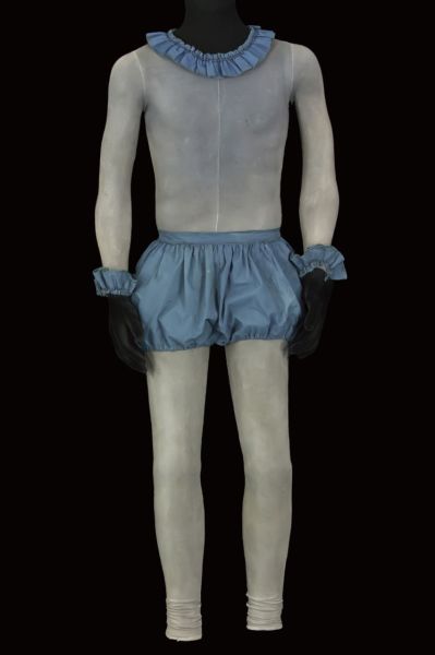 Assaï 1986 (titre d'usage) (Rôle : Haro 2 gris) costume de scène BAG-2025.0.61.0