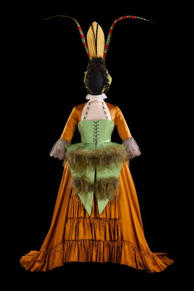 Cendrillon 2011 (titre d'usage) (Rôle : Un dame (choeur femme)) (Acte : scène du bal) costume de scène OPSTE-2021.8.8.0